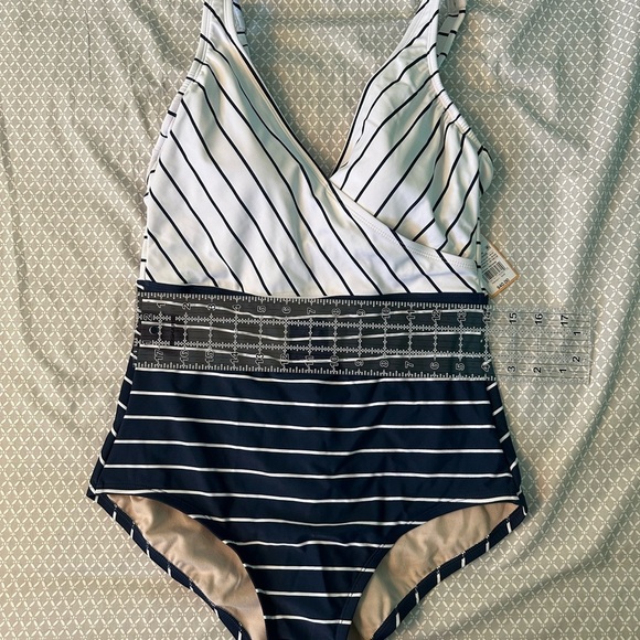 Kona Sol Women’s One Piece Swimsuit Bathing Suit size L Large 12-14 - Picture 7 of 7